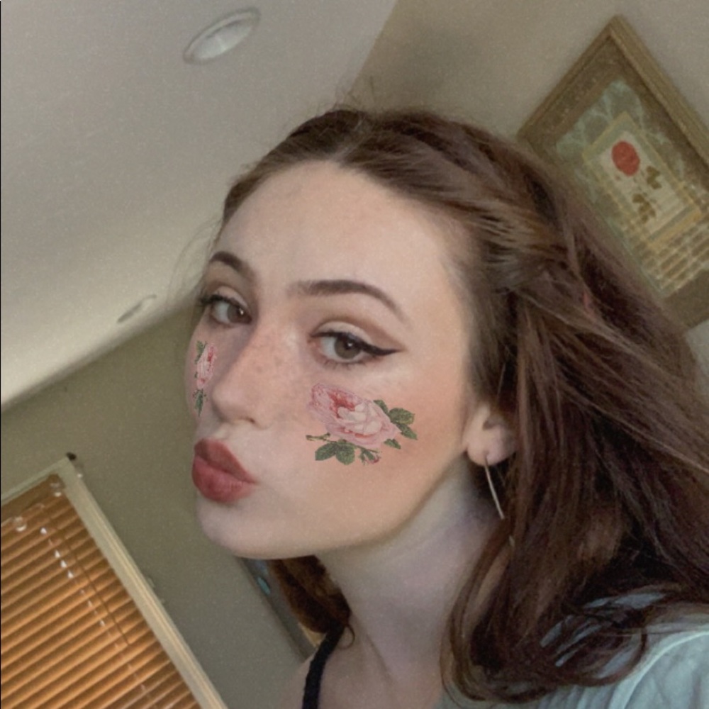 Meet your Posher, Brooke